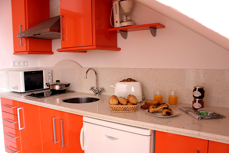 Cocina amueblada